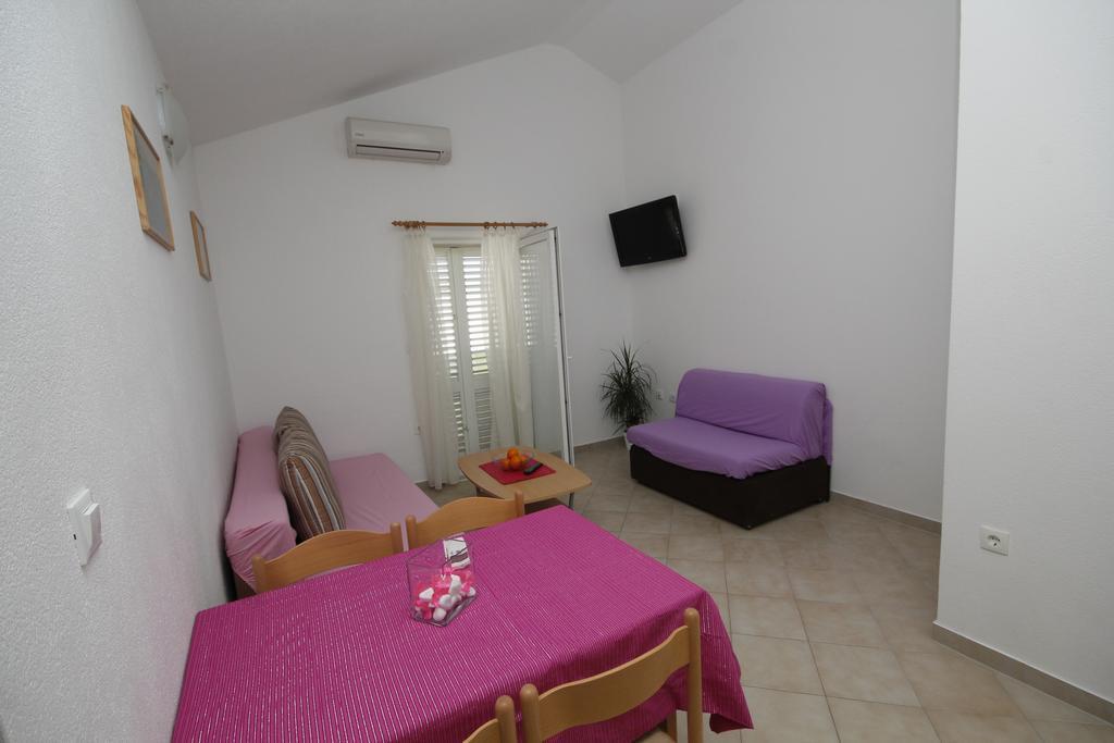Apartments Adriatika มาคาร์สกา ห้อง รูปภาพ